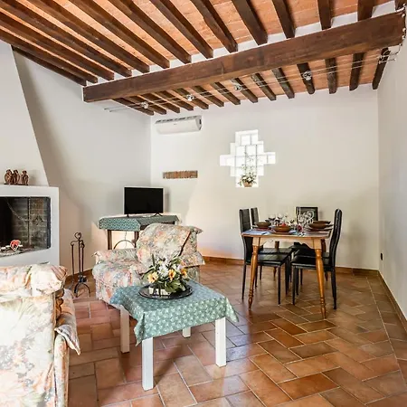 Cozy Country House With Garden & Parking Apartment Cascina